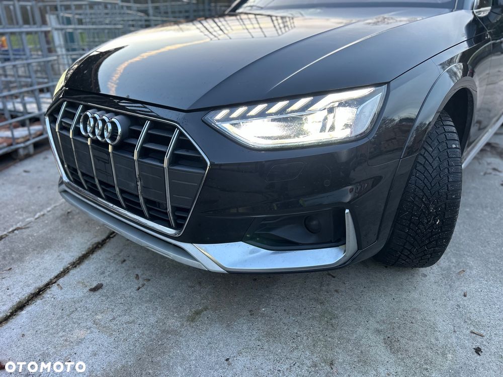 Audi A4 Allroad - 30