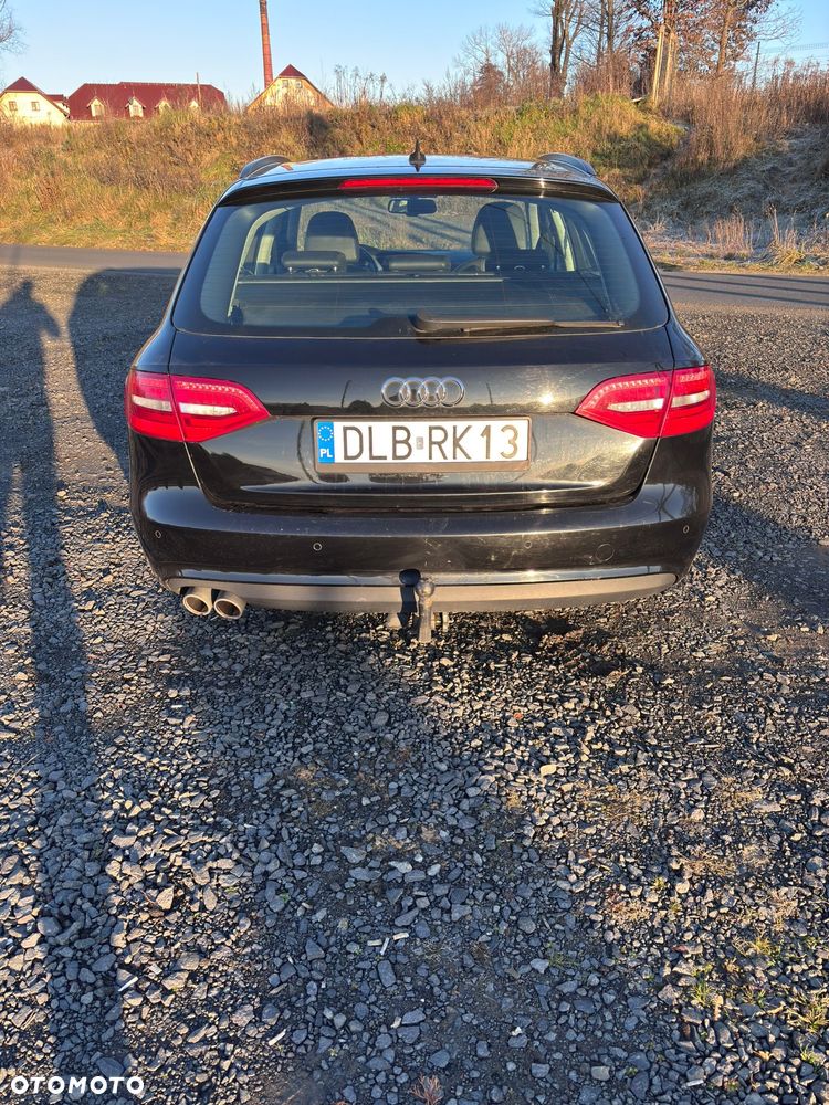 Audi A4 Avant 2.0 TDI ultra - 5
