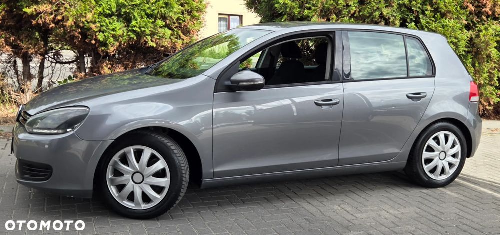 Volkswagen Golf 2.0 TDI DPF Comfortline 119 g - 6