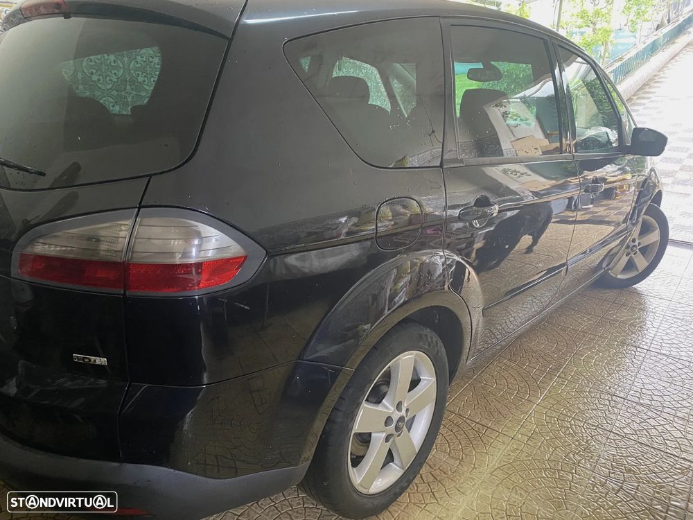 Ford S-Max 1.8 TDCi Titanium 7L - 5