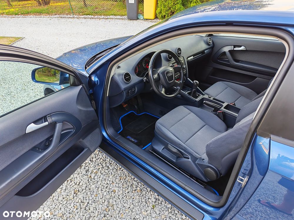 Audi A3 3-drzwiowe 1.6 Limited Edition - 11