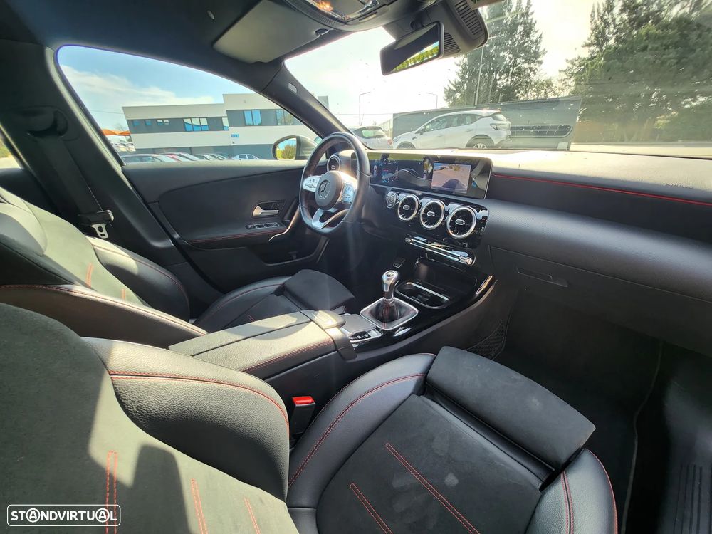 Mercedes-Benz A 180 d AMG Line - 10