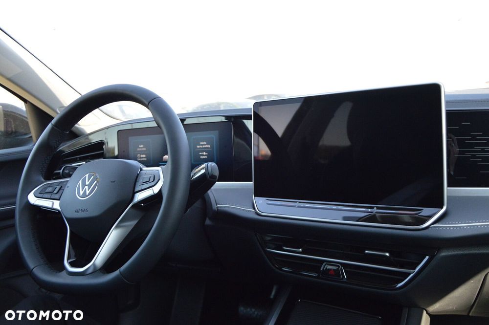 Volkswagen Passat - 10