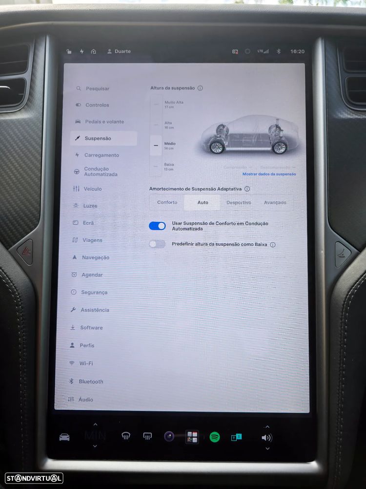 Tesla Model S Long Range - 12