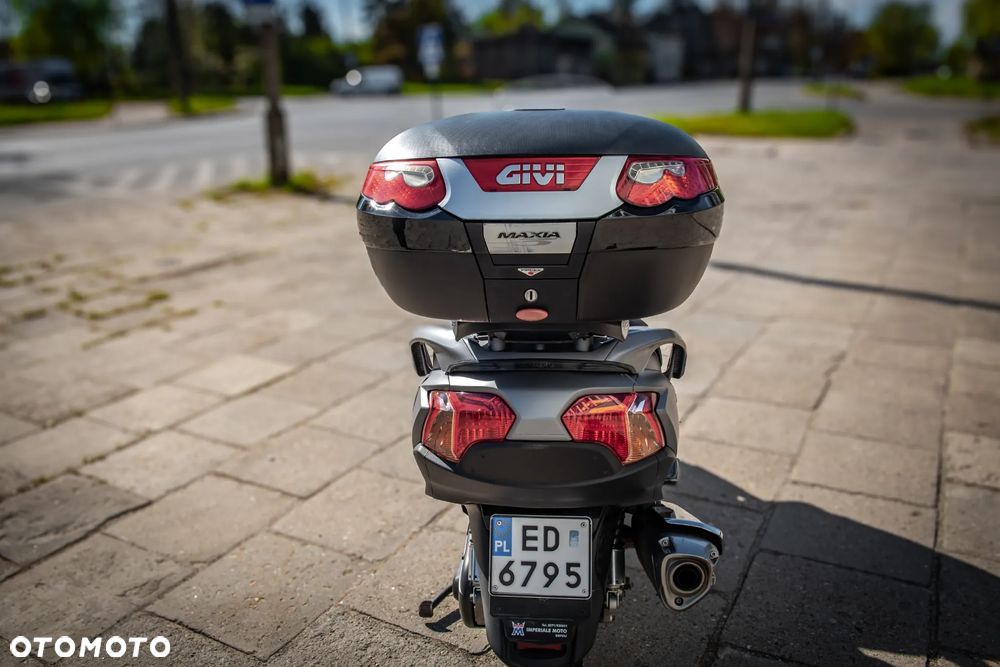 Suzuki Burgman - 11