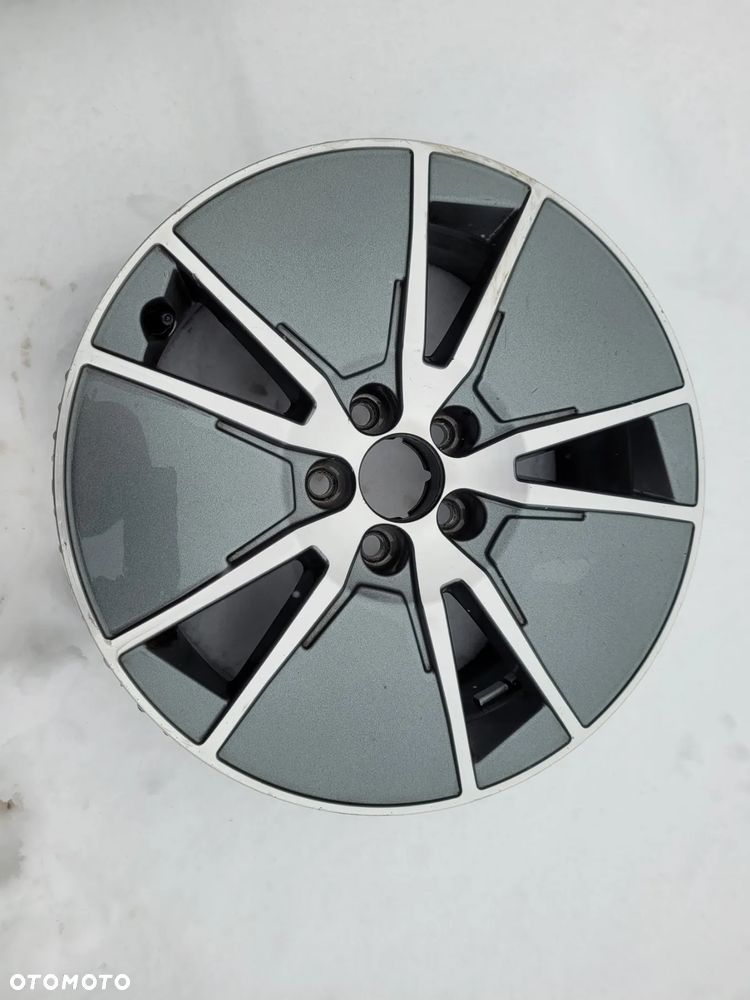 Alufelgi 5x100 et34 16" 8XA601025C - 3