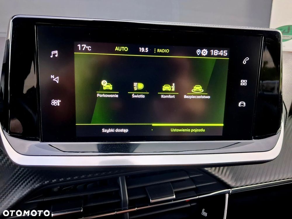 Peugeot 2008 PureTech 130 GT Pack - 35