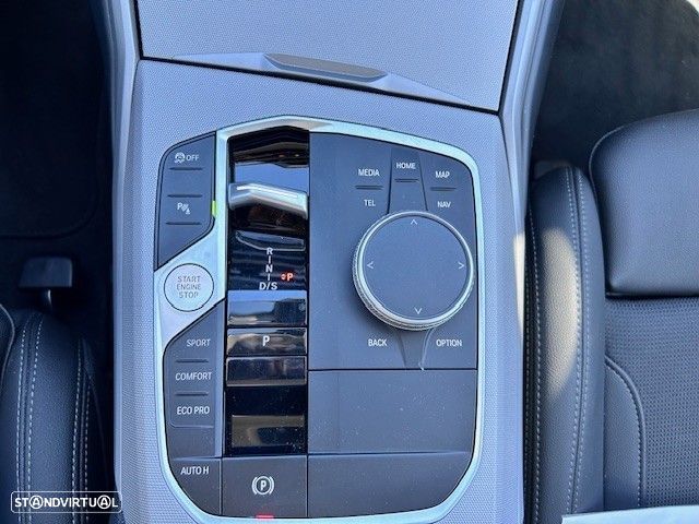 BMW 320 d Touring Auto - 18