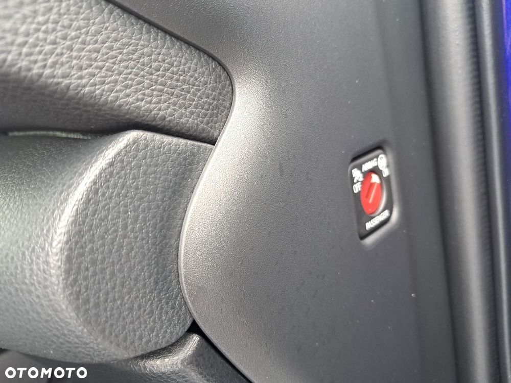 Toyota Yaris Hybrid 1.5 Style - 23