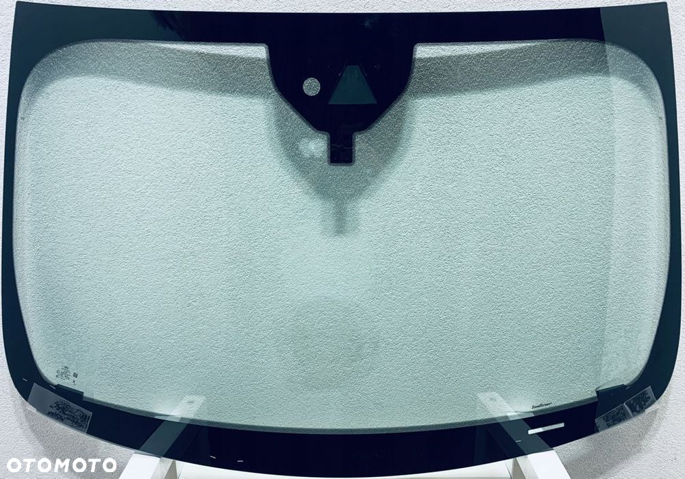 Szyba przednia FORD KUGA III 2020- AKUSTYKA+KAMERA + SENSOR+GRZANIE+OE