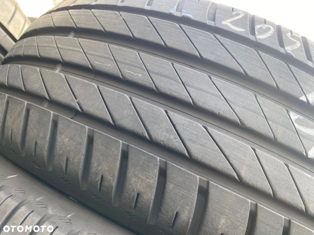 205/60/16 Kleber Dynaxer HP4_5,5mm_2szt_(459) - 3