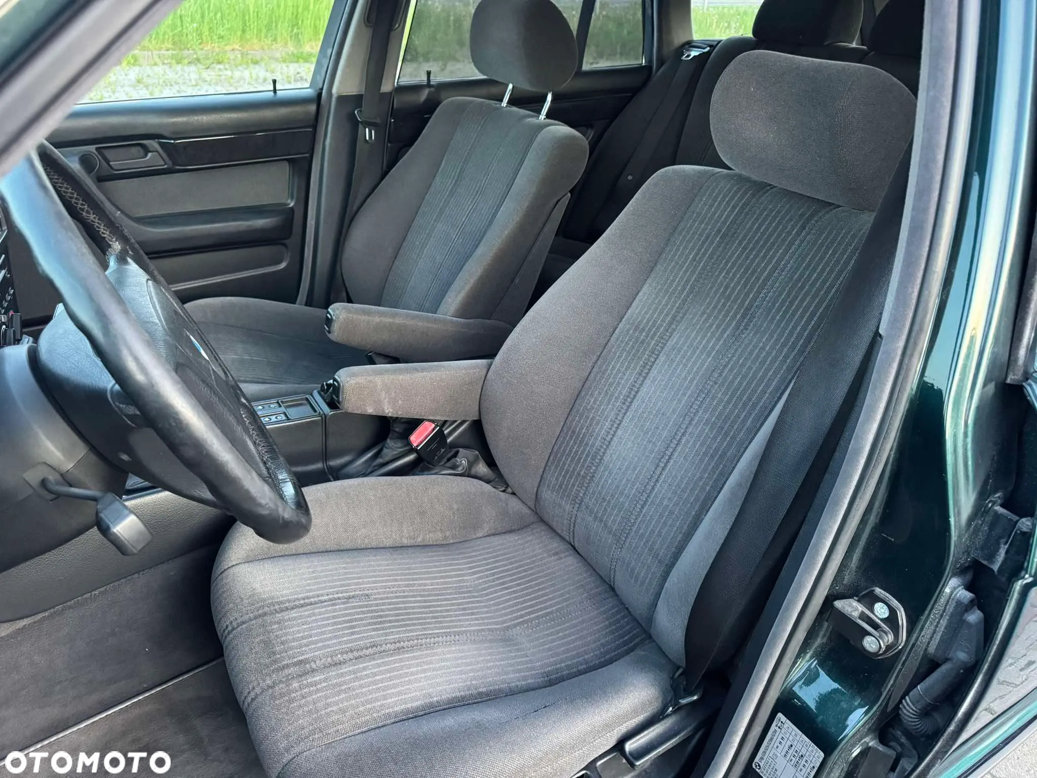 BMW Seria 5 525i Touring - 15
