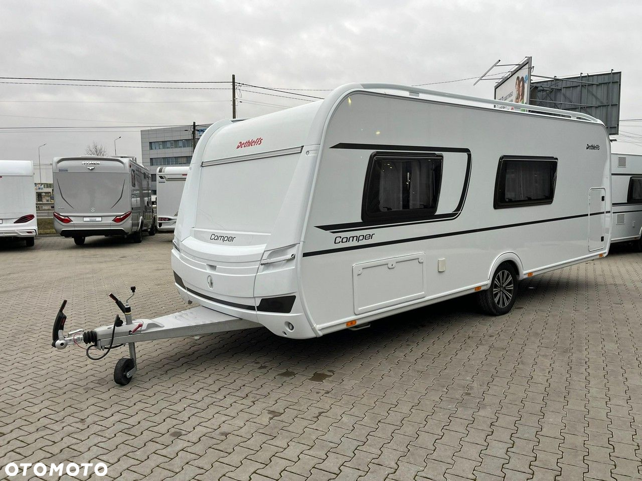 Dethleffs Camper 560 FMK - 3