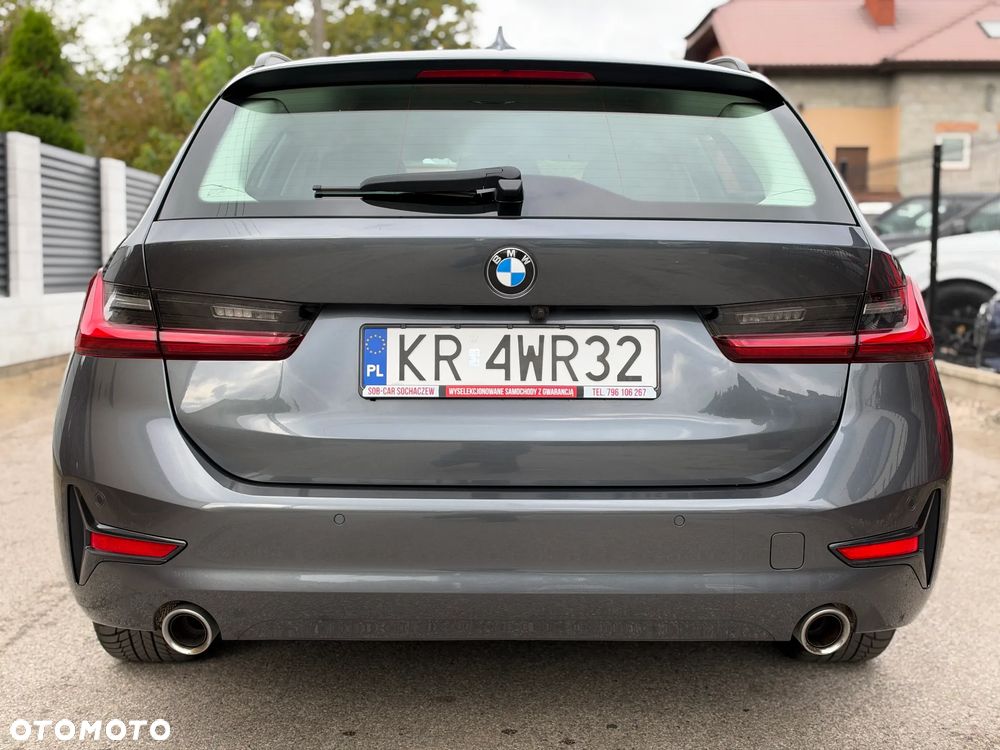 BMW Seria 3 318i Advantage - 5