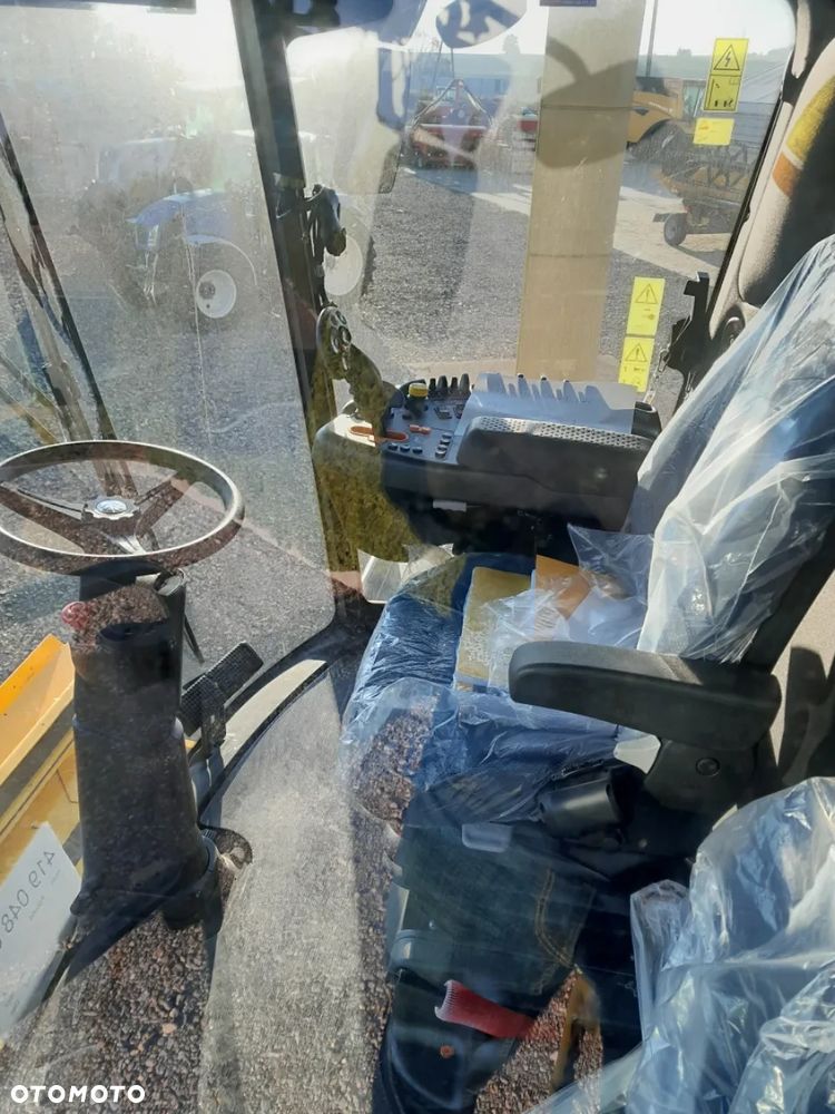 New Holland CX5.80 - 8