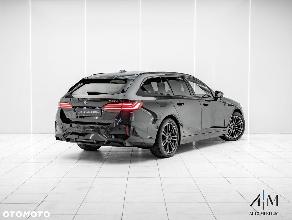 BMW Seria 5 520d xDrive - 4