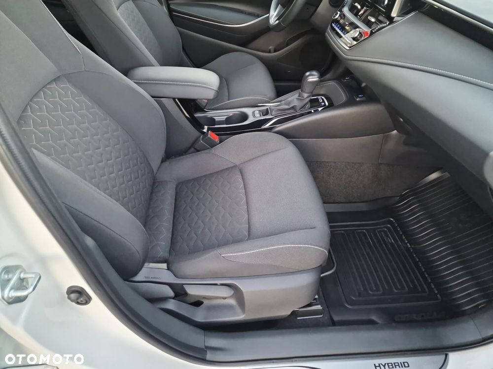 Toyota Corolla 1.8 Hybrid Comfort - 15