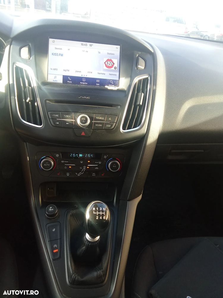 Ford Focus 1.5 TDCi DPF Start-Stopp-System Business - 5