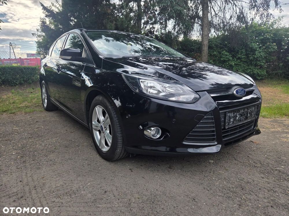 Ford Focus 1.6 EcoBoost Titanium - 4
