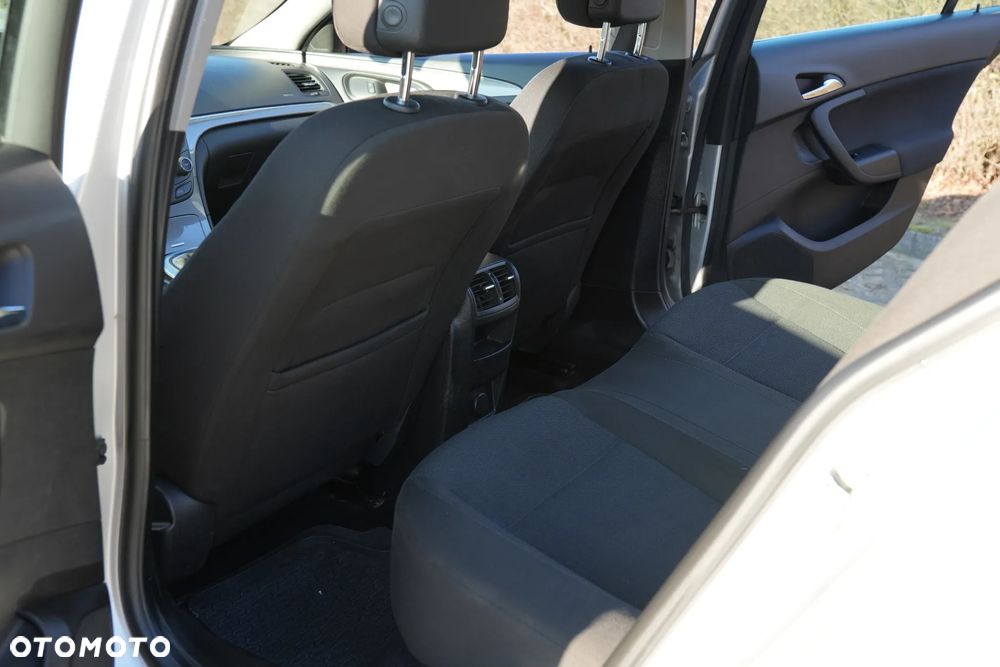 Opel Insignia - 16