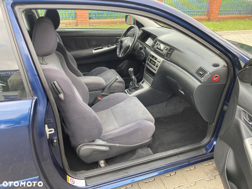 Toyota Corolla 1.6 VVT-i Sol - 16