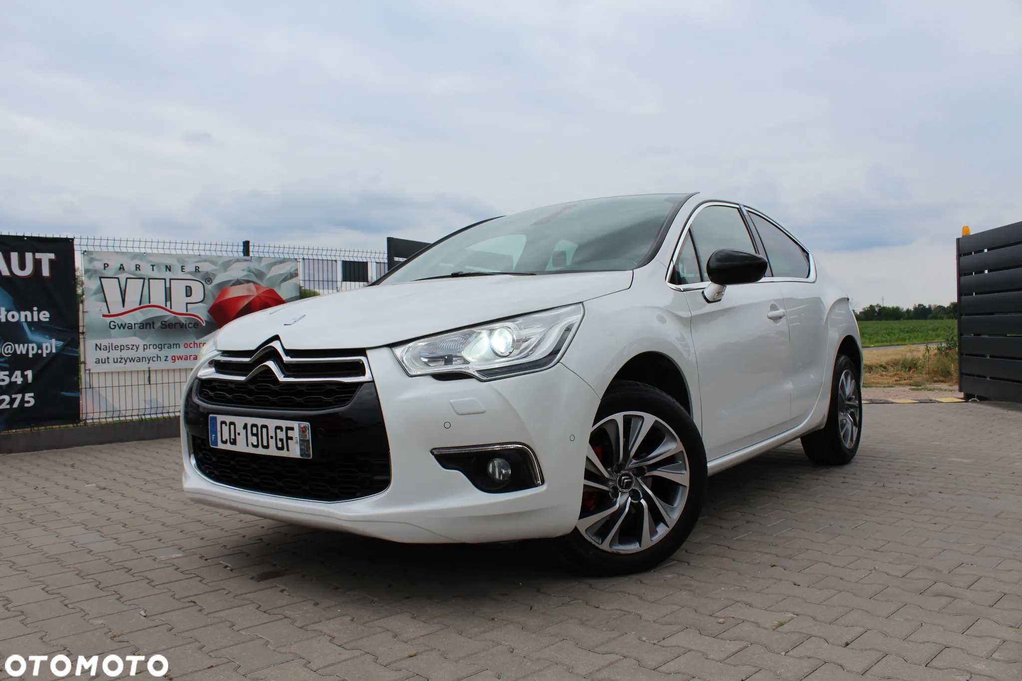 Citroën DS4 VTi 120 Urban Show - 2