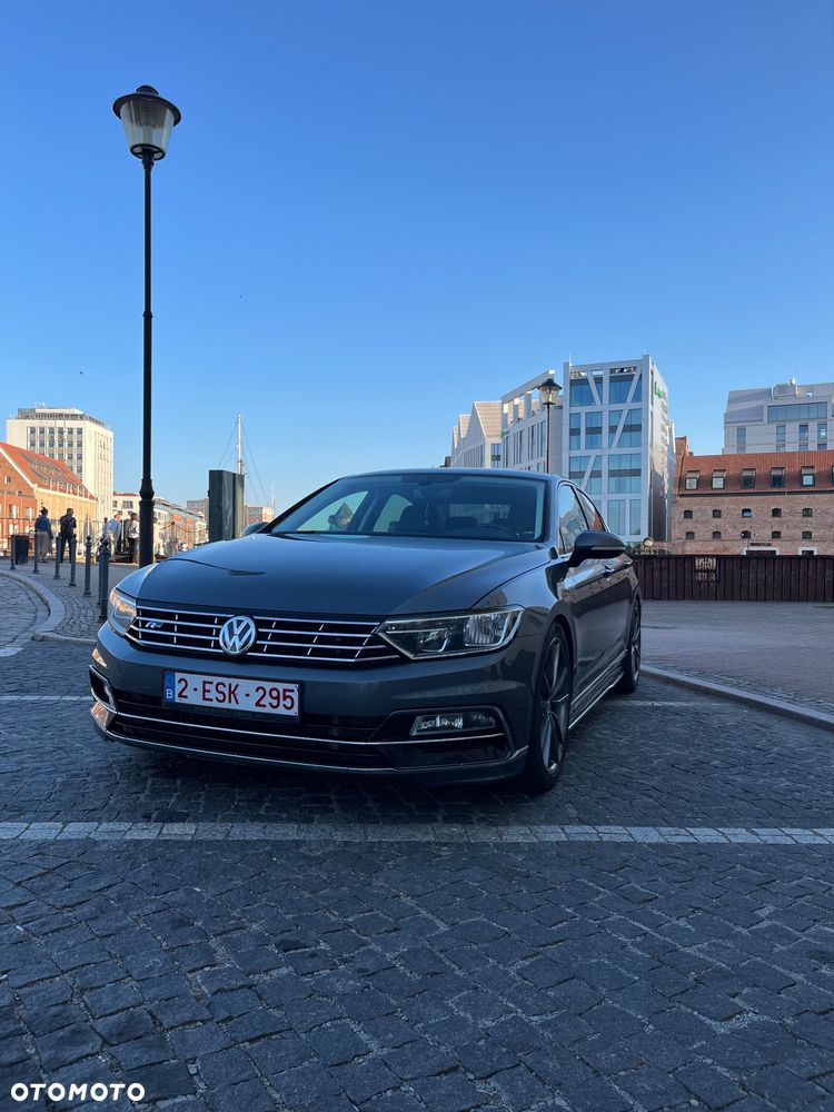 Volkswagen Passat - 10