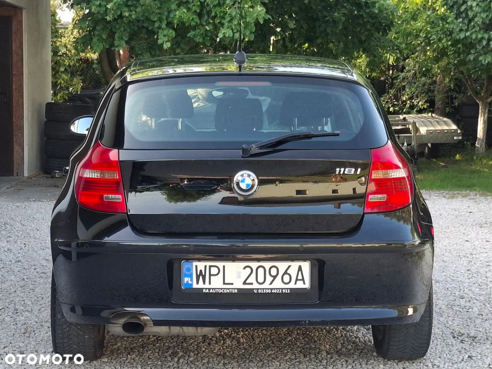 BMW Seria 1 118i - 6