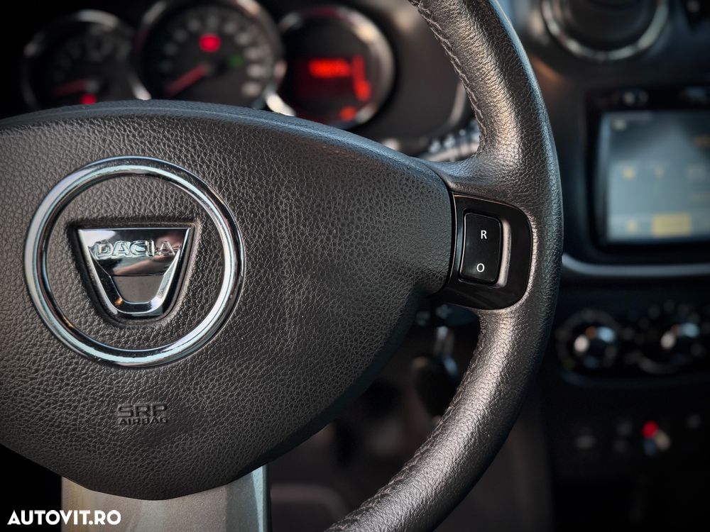 Dacia Logan TCe 90 Prestige - 25