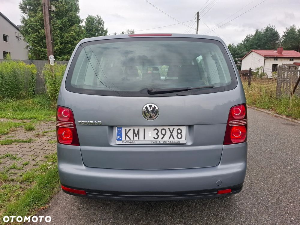 Volkswagen Touran 1.6 Freestyle - 4