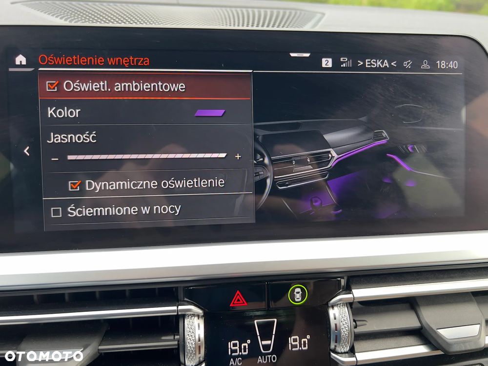BMW Seria 3 330i Sport Line sport - 21