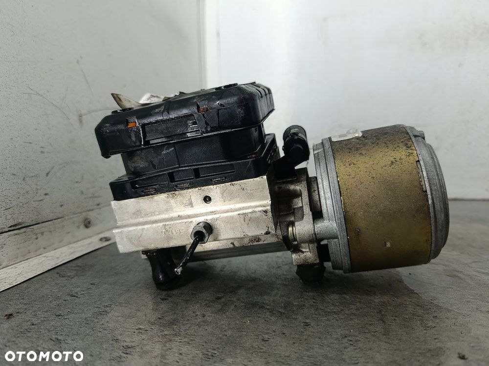POMPA ZAWIESZENIA CITROEN C5 II 5002074  963671388000 GATE  2.0 HDI - 3