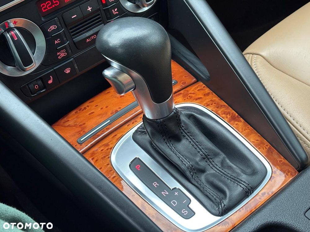 Audi A3 Sportback 1.4 TFSI Ambiente S tronic - 25