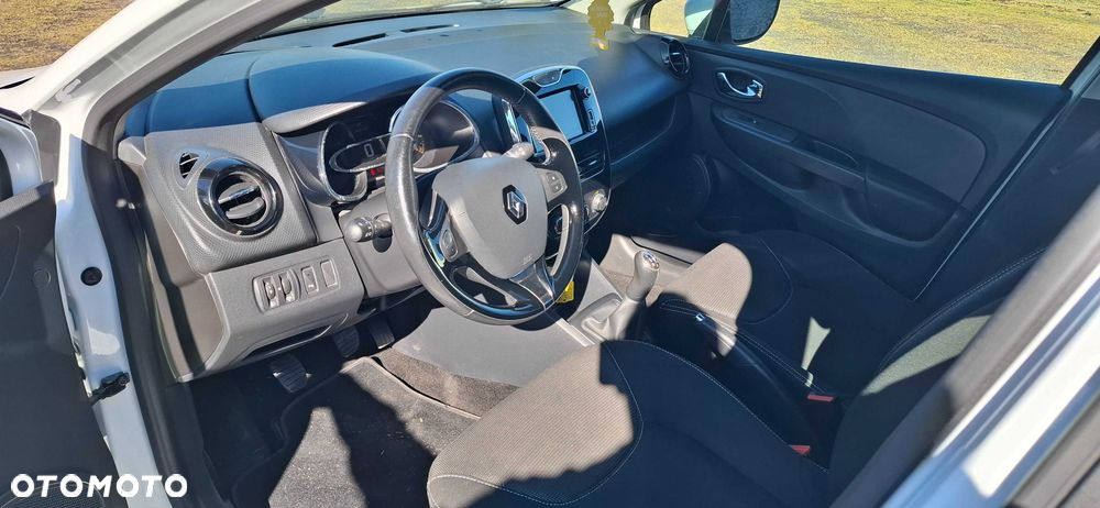 Renault Clio - 7