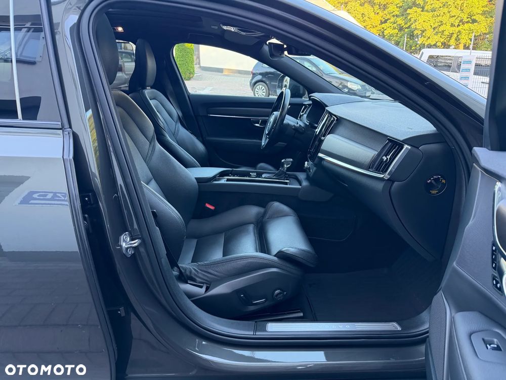 Volvo V90 Cross Country D5 AWD Geartronic - 18