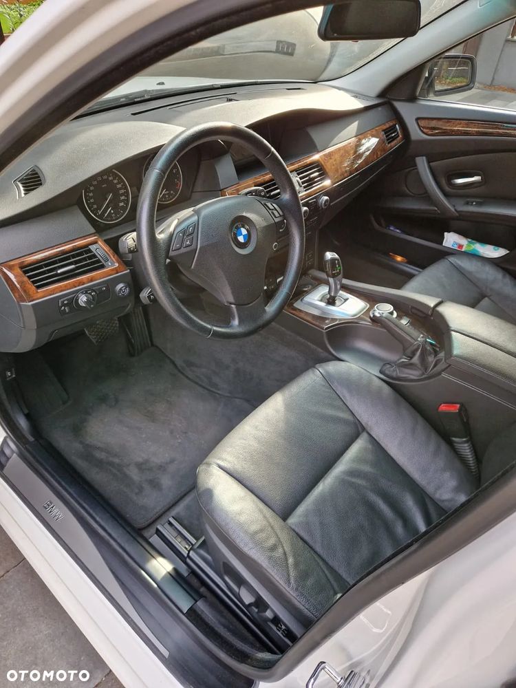 BMW Seria 5 - 11