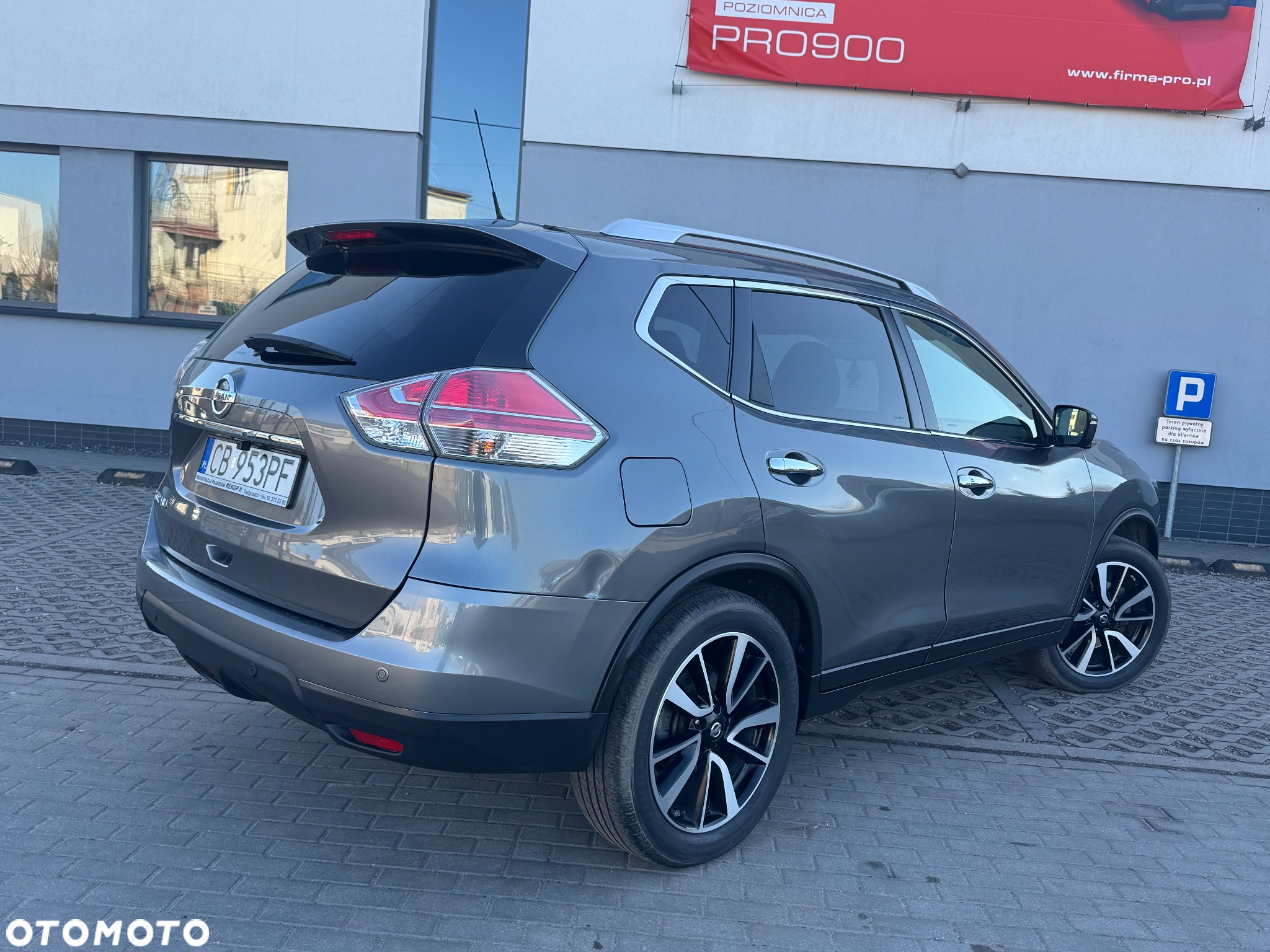 Nissan X-Trail 1.6 DCi N-Connecta 2WD Xtronic 7os - 10