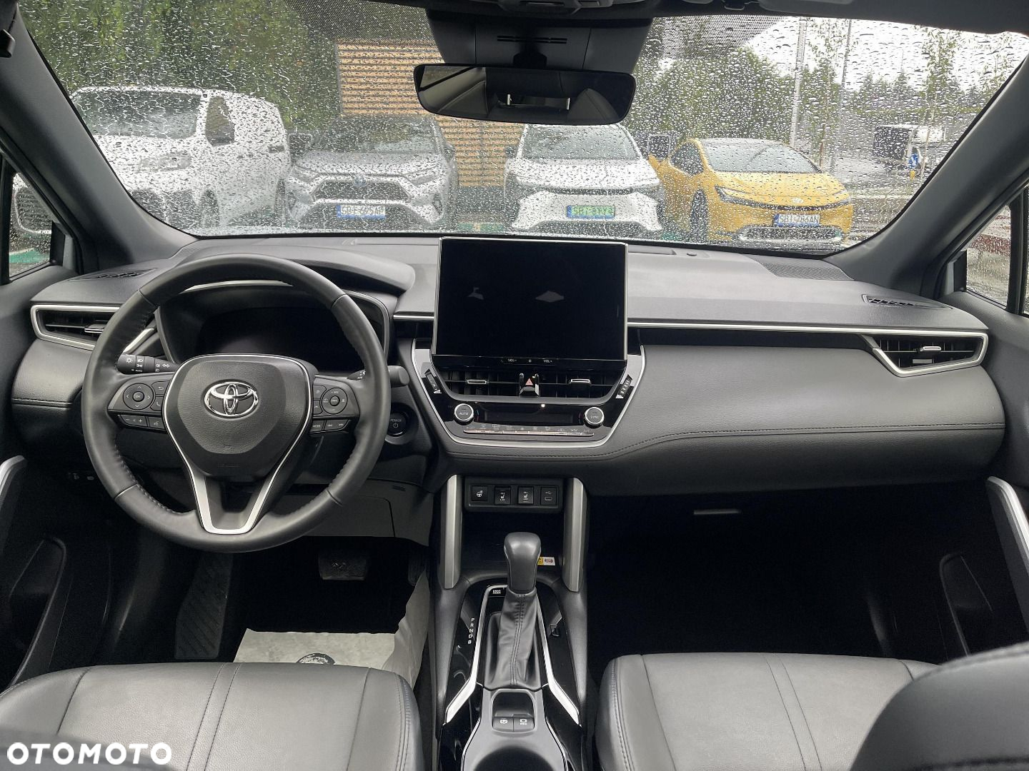 Toyota Corolla Cross - 10