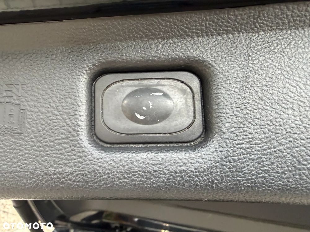 Ford S-Max 1.5 Eco Boost Start-Stopp Titanium - 33