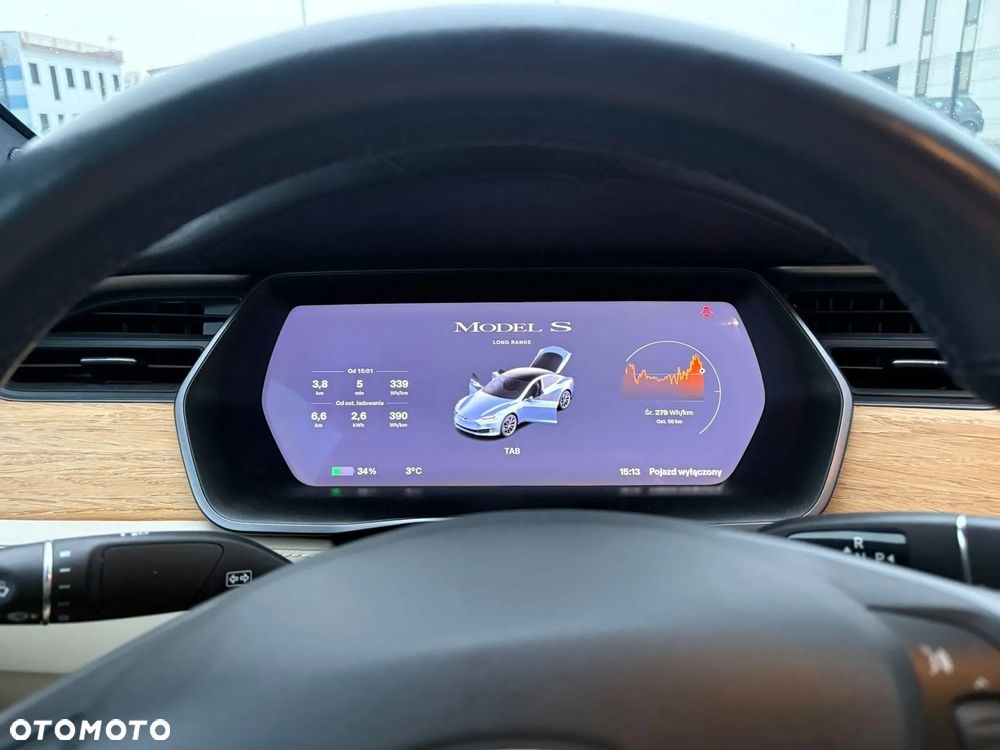 Tesla Model S Long Range - 11