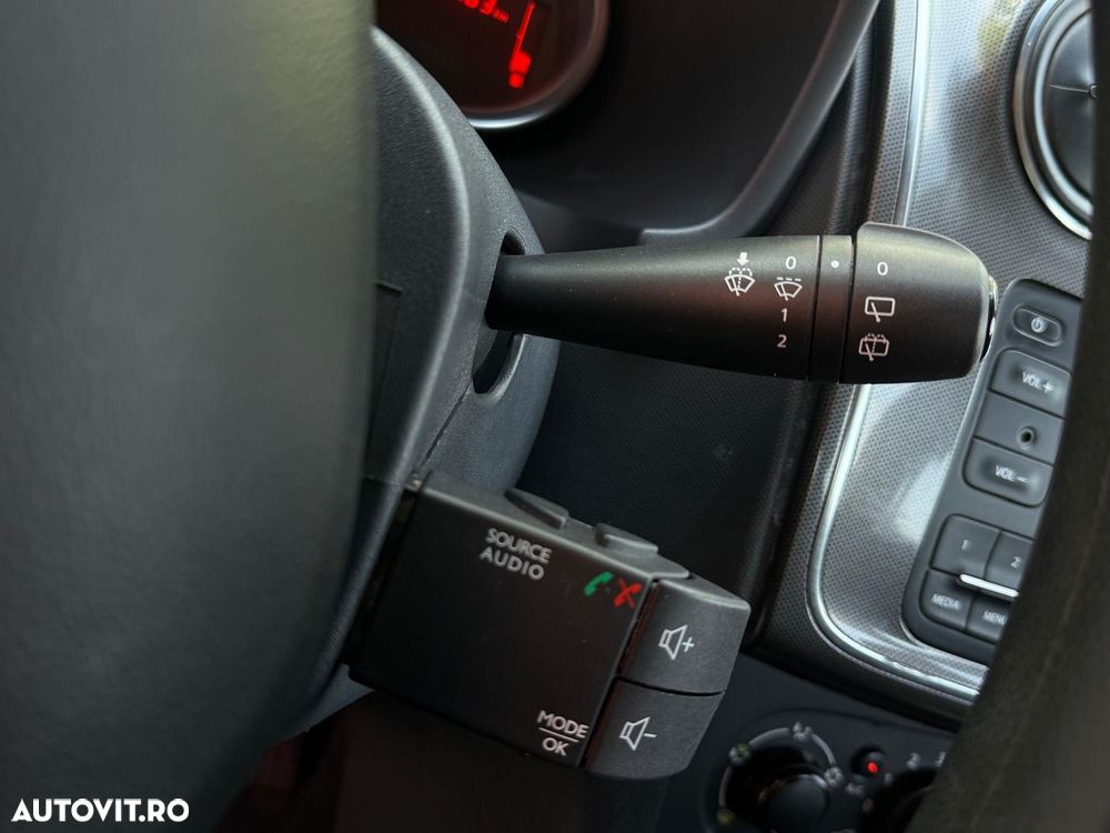 Dacia Sandero Stepway - 14