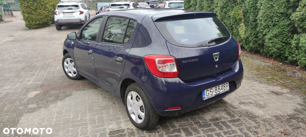 Dacia Sandero - 4
