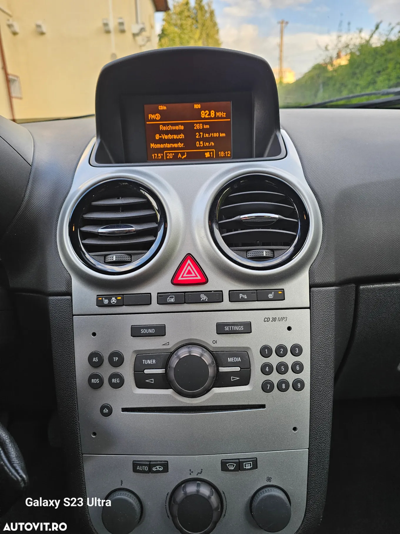 Opel Corsa 1.4 Active - 11