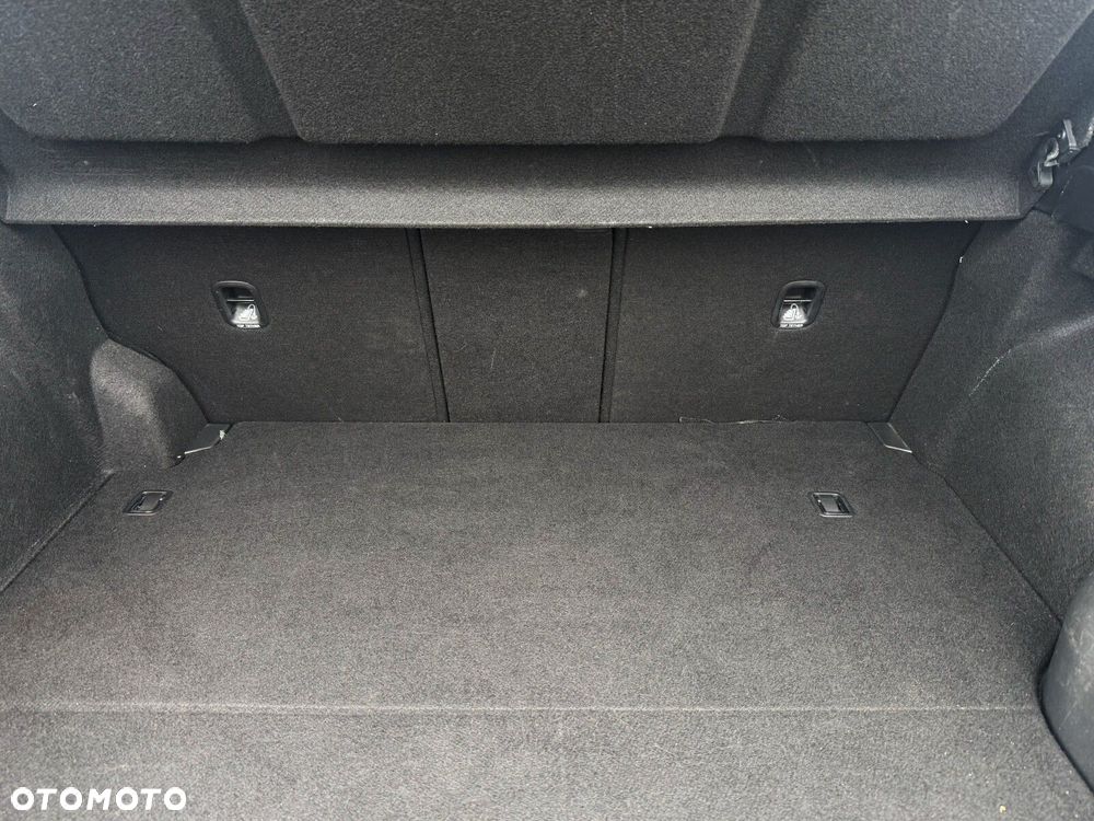 Kia XCeed 1.6 GDI PHEV L Business Line DCT - 10