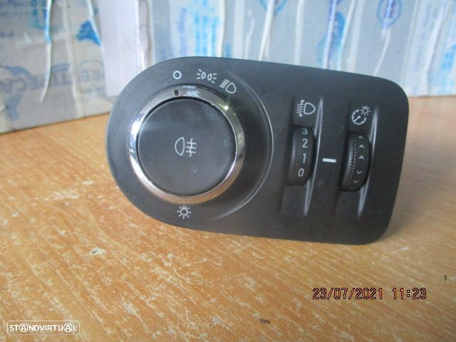 Interruptor 13470443 OPEL CORSA E 2015 REGULADOR FAROIS - 1
