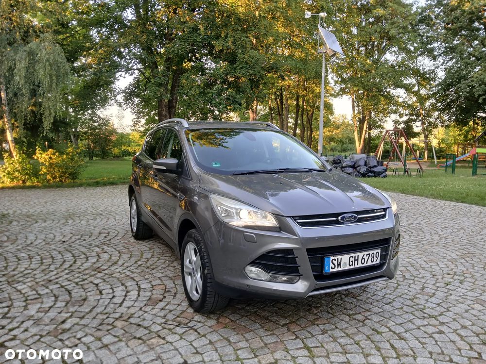 Ford Kuga 2.0 TDCi 4x4 Titanium - 17