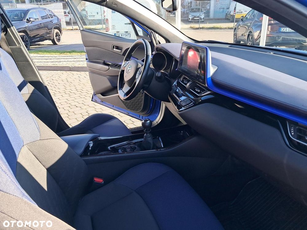 Toyota C-HR 1.2 T Dynamic - 20