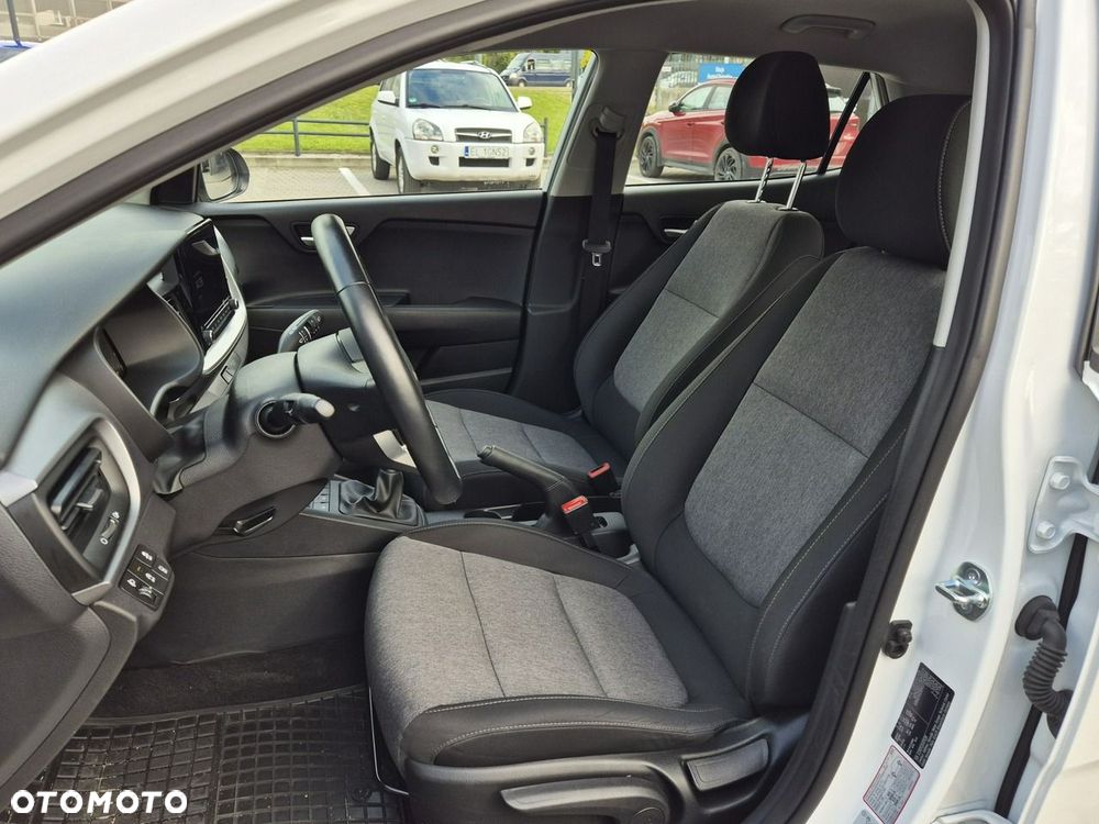 Kia Stonic 1.2 M - 17