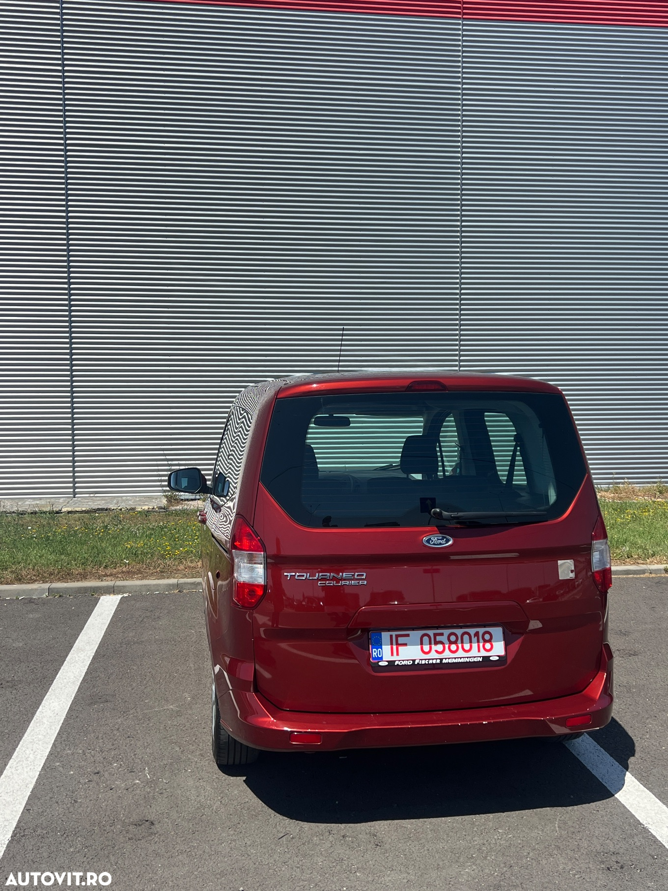 Ford Tourneo Courier 1.5 TDCi S&S Titanium - 5