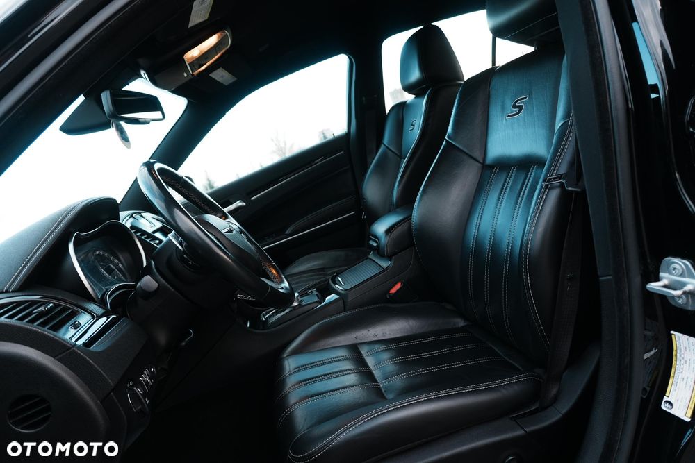 Chrysler 300 - 17